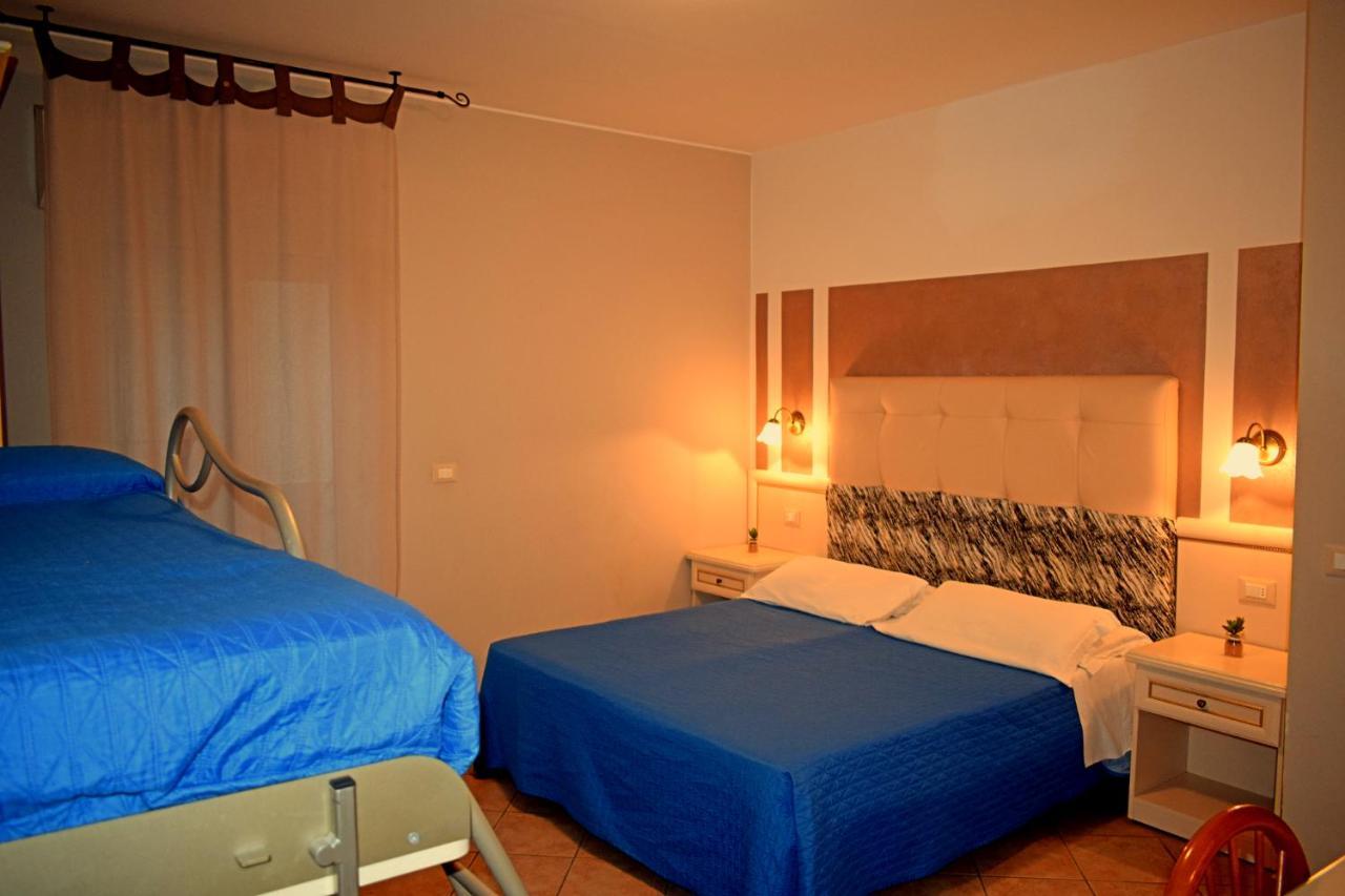 Hotel Donau Ρίμινι Εξωτερικό φωτογραφία